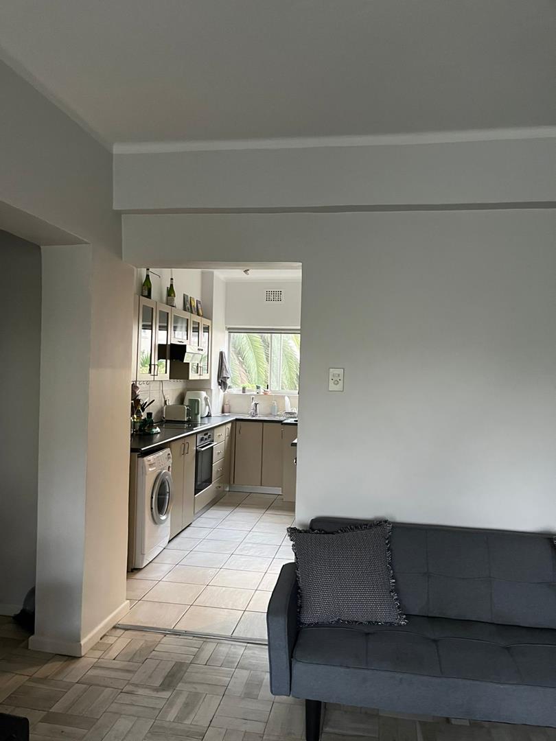 To Let 2 Bedroom Property for Rent in Sea Point Western Cape